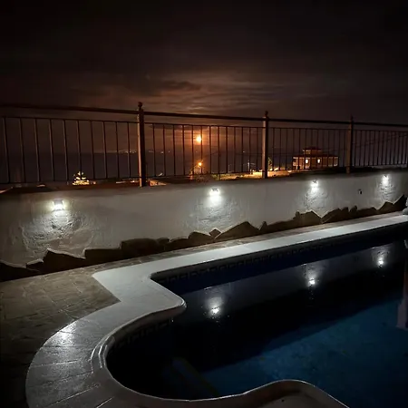 Sunset Hadas וילה קנדלריה